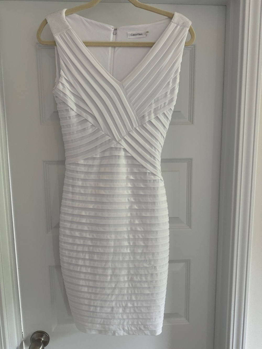 Calvin Klein White Pleated V-Neck Midi Sheath Dress